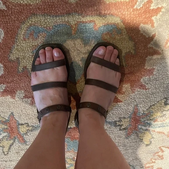 Dkny sandals - Picture 10 of 14